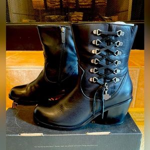 Harley-Davidson® Women's Alanis Black Leather 5.5” Shaft with 2.75” Heel